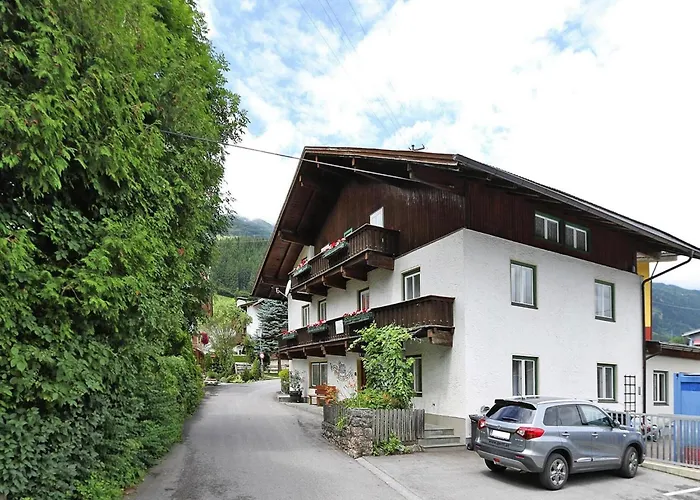 Casa vacanze Bergheim, *